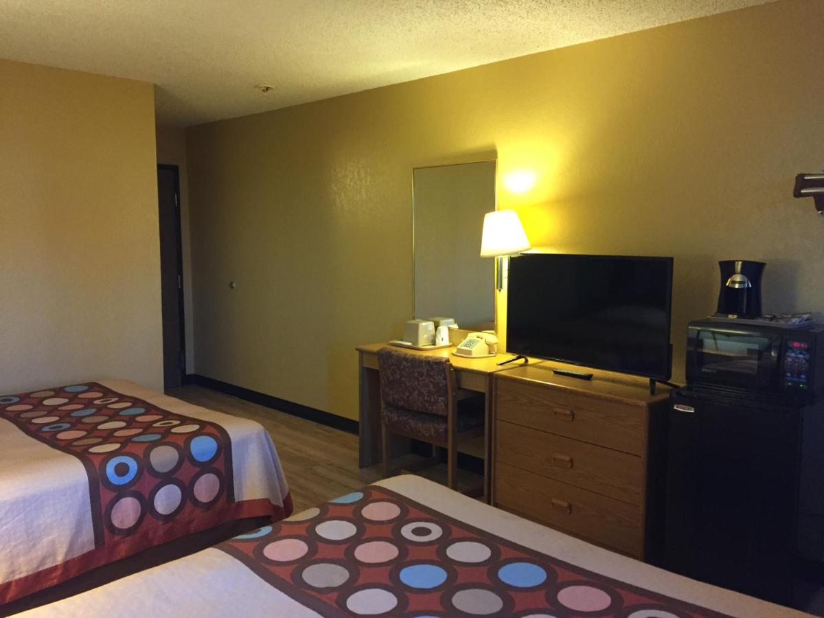 Queen Room with Two Queen Beds - Non-Smoking at Super 8 by Wyndham Raton