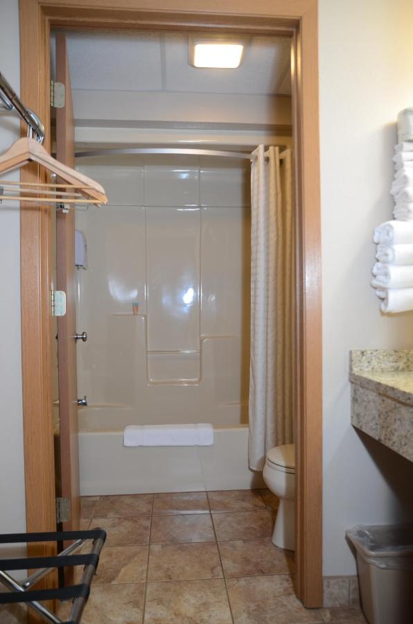 | North Star Hotel Pictured Rocks