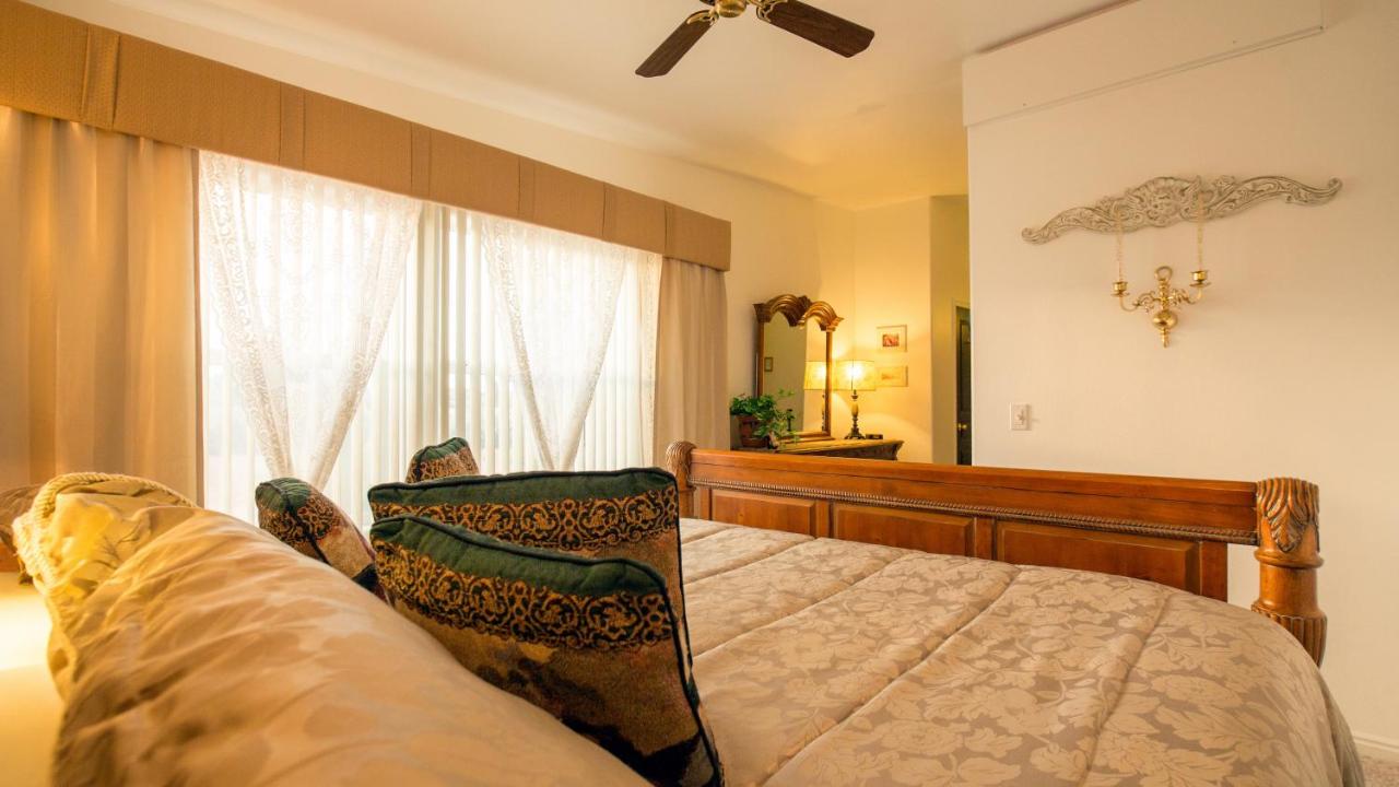 | Dreamkatchers Lake Powell Bed & Breakfast