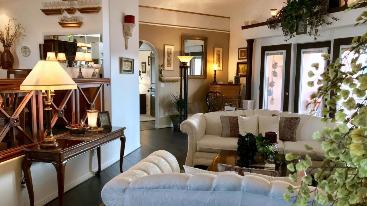 | Dreamkatchers Lake Powell Bed & Breakfast