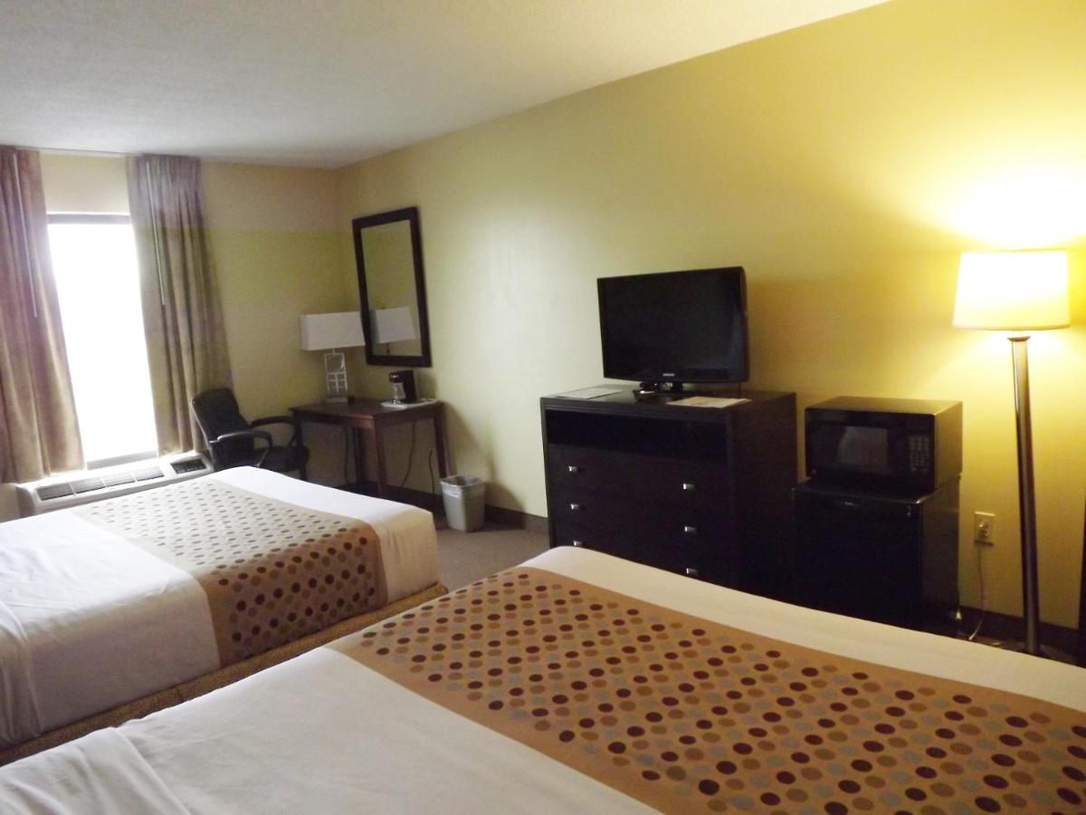 | River Edge Inn