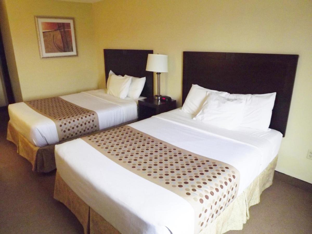 | River Edge Inn