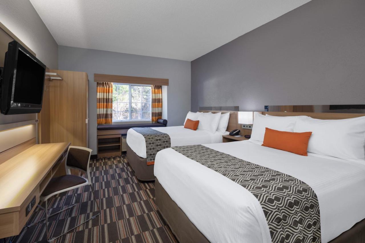 Queen Room with Two Queen Beds - Non-Smoking at Microtel Inn & Suites by Wyndham Florence