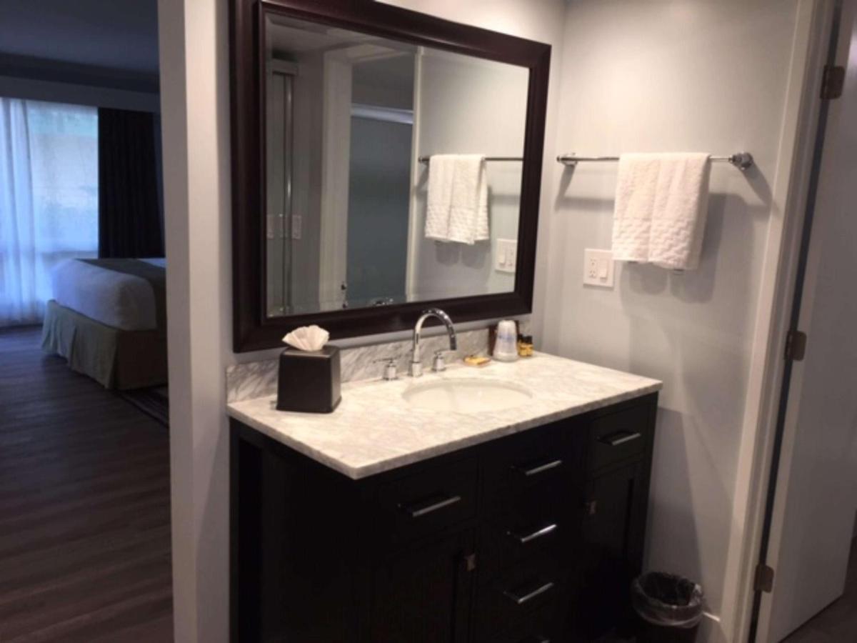 King Room - Non Smoking at Best Western Plus Dana Point Inn-by-the-sea