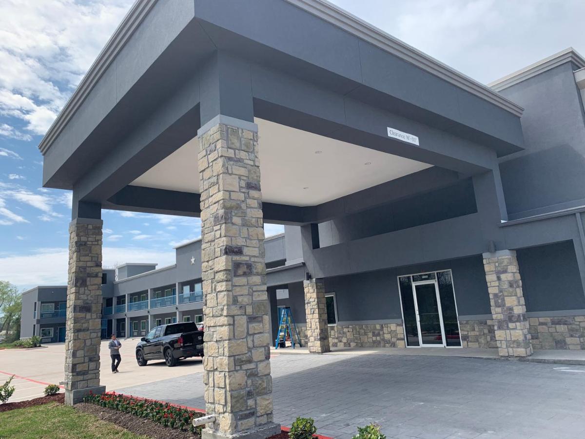 | Americas Best Value Inn & Suites