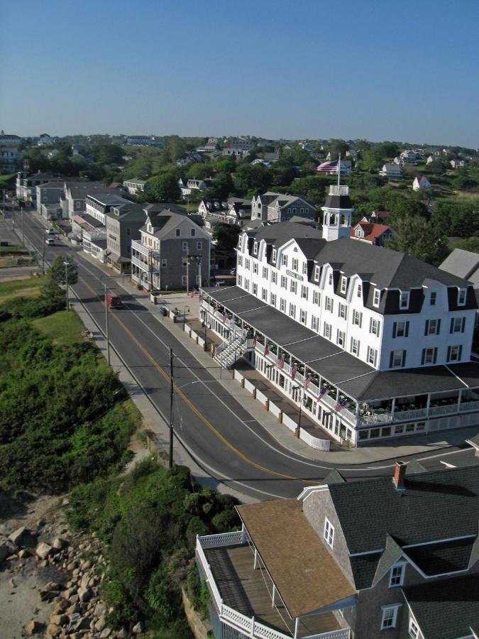 | National Hotel