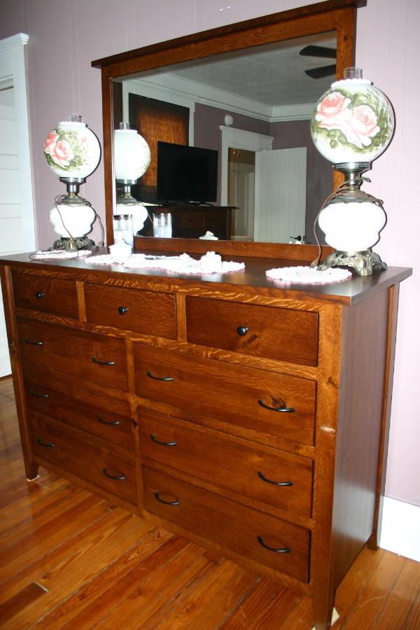 | Whooping Crane Manor B & B