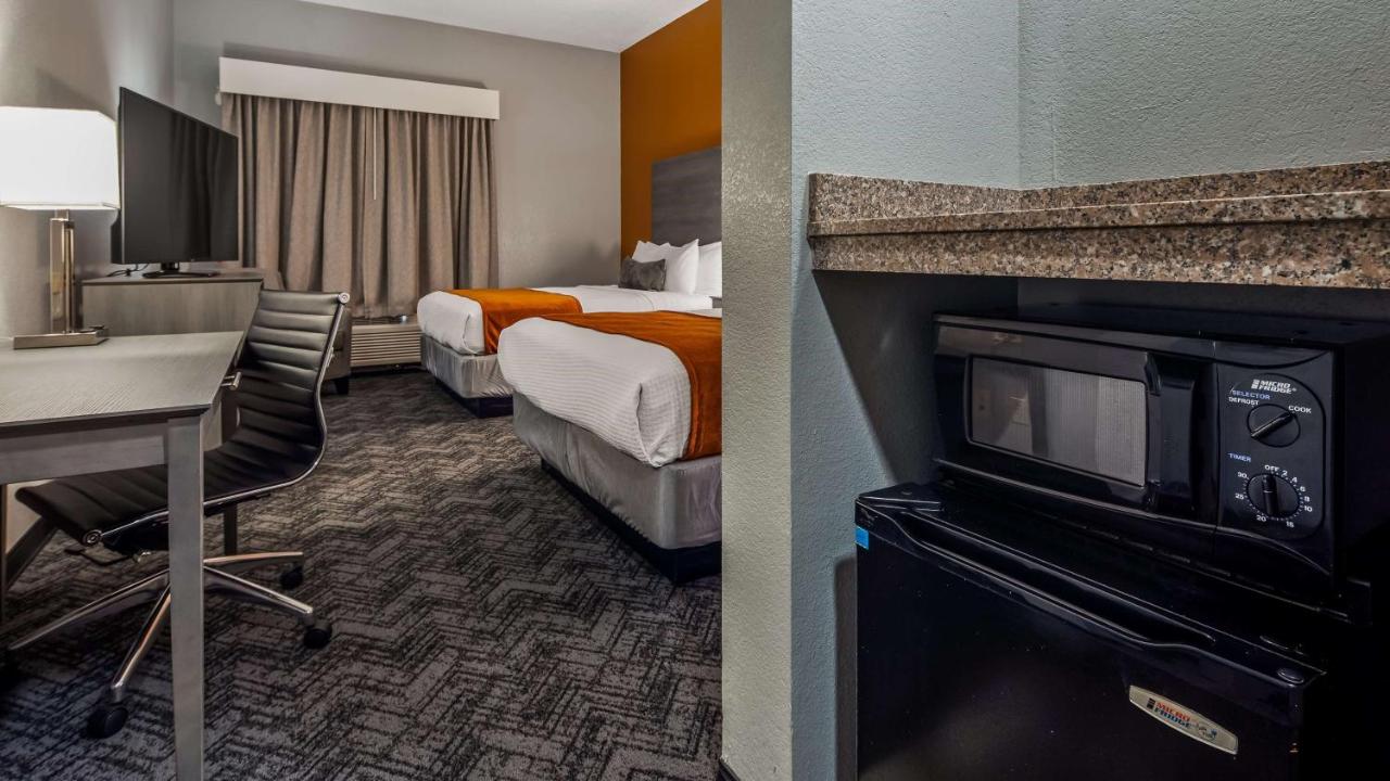 Queen Room with Two Queen Beds and Disability Accessible Bathtub at Best Western Plus St. Augustine I-95