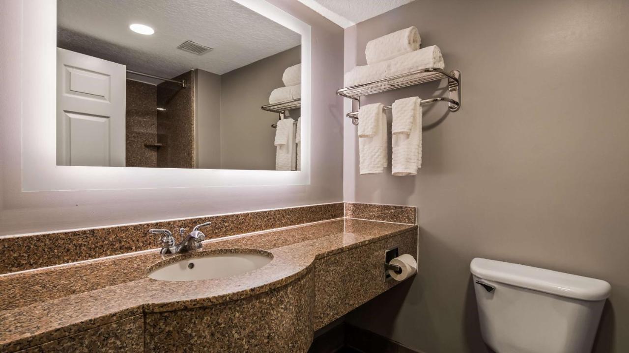 King Room at Best Western Plus St. Augustine I-95
