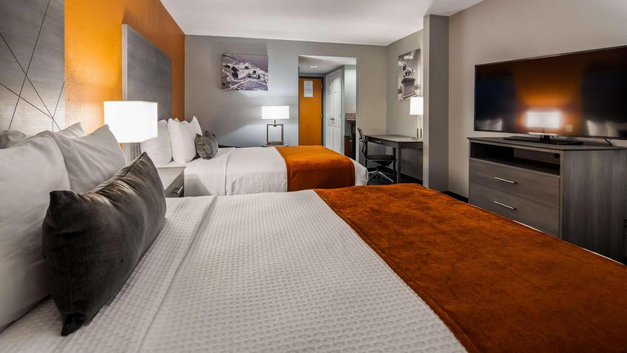 Queen Room with Two Queen Beds and Disability Accessible Bathtub at Best Western Plus St. Augustine I-95