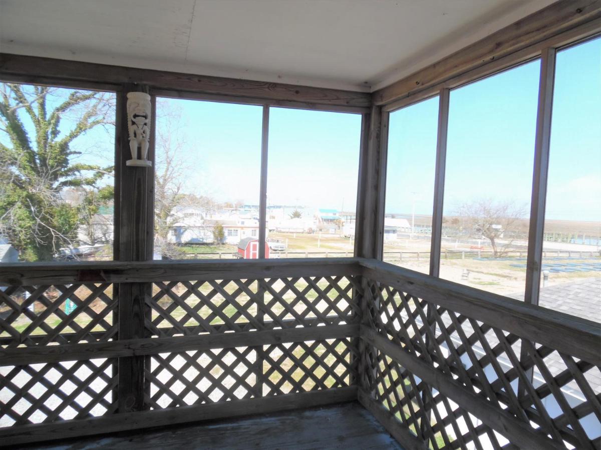 | Second Floor Apartment #23 - water & town views