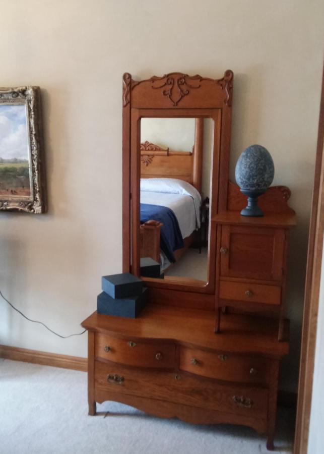 | Inntiquity, A Country Inn