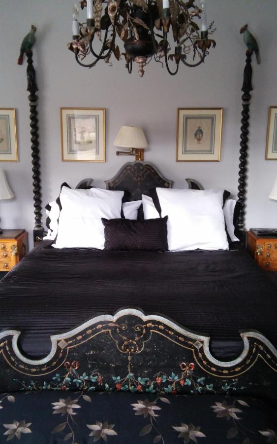 | Inntiquity, A Country Inn