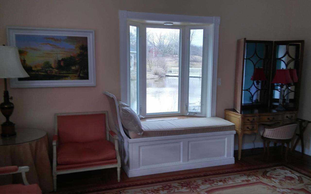| Inntiquity, A Country Inn
