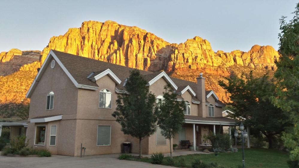 | Novel House Inn at Zion