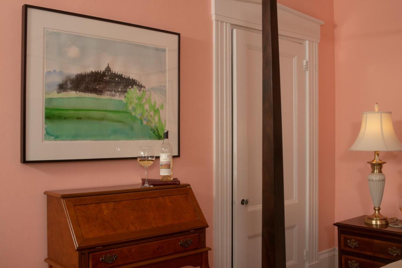| Liberty Hill Inn