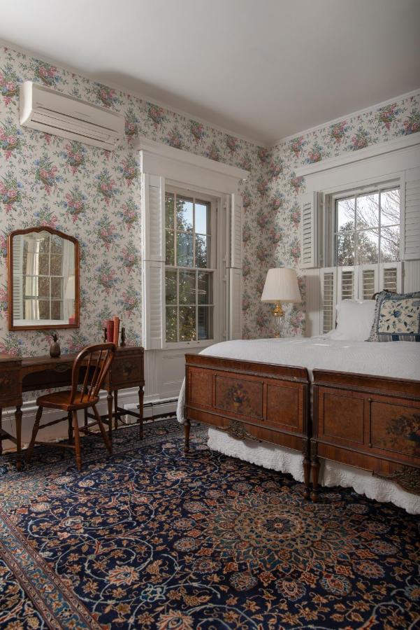 | Liberty Hill Inn