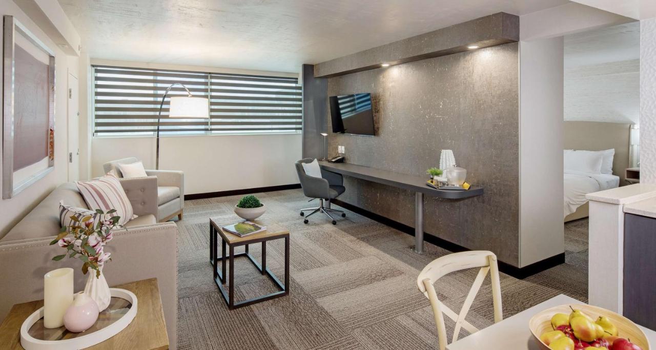 King Suite with Sofa Bed at The Rushmore Hotel & Suites, BW Premier Collection