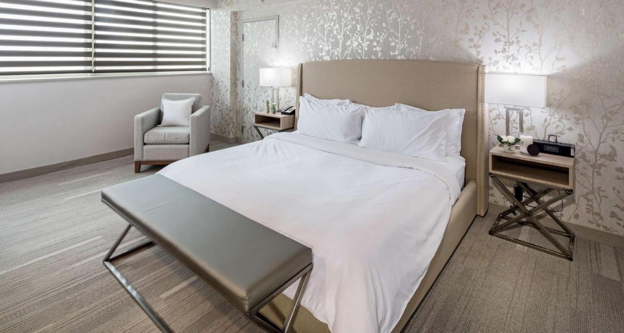  | The Rushmore Hotel & Suites, BW Premier Collection