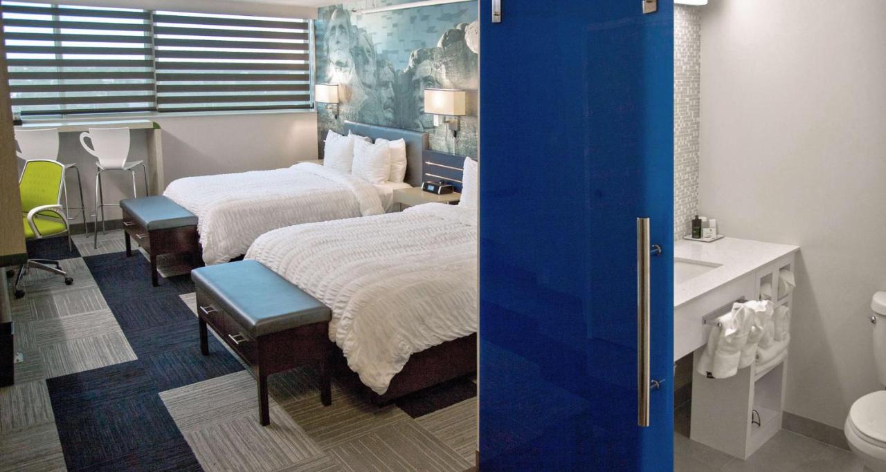  | The Rushmore Hotel & Suites, BW Premier Collection