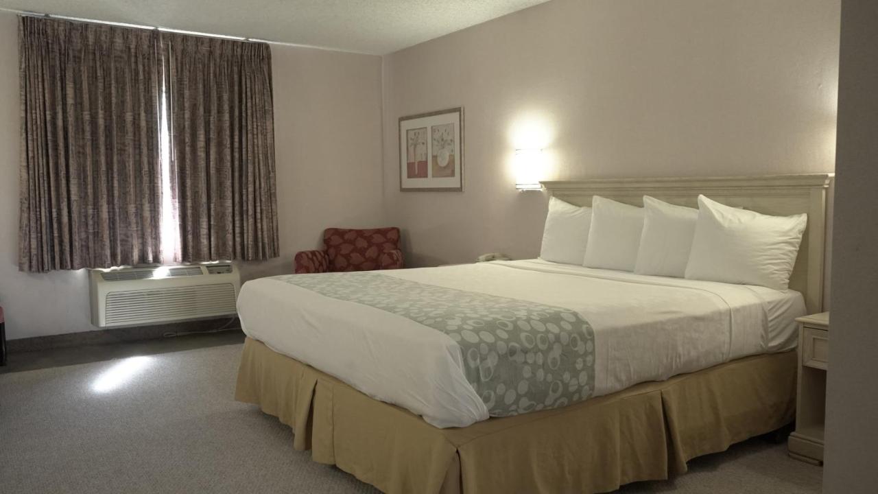| LAX Stadium Inn