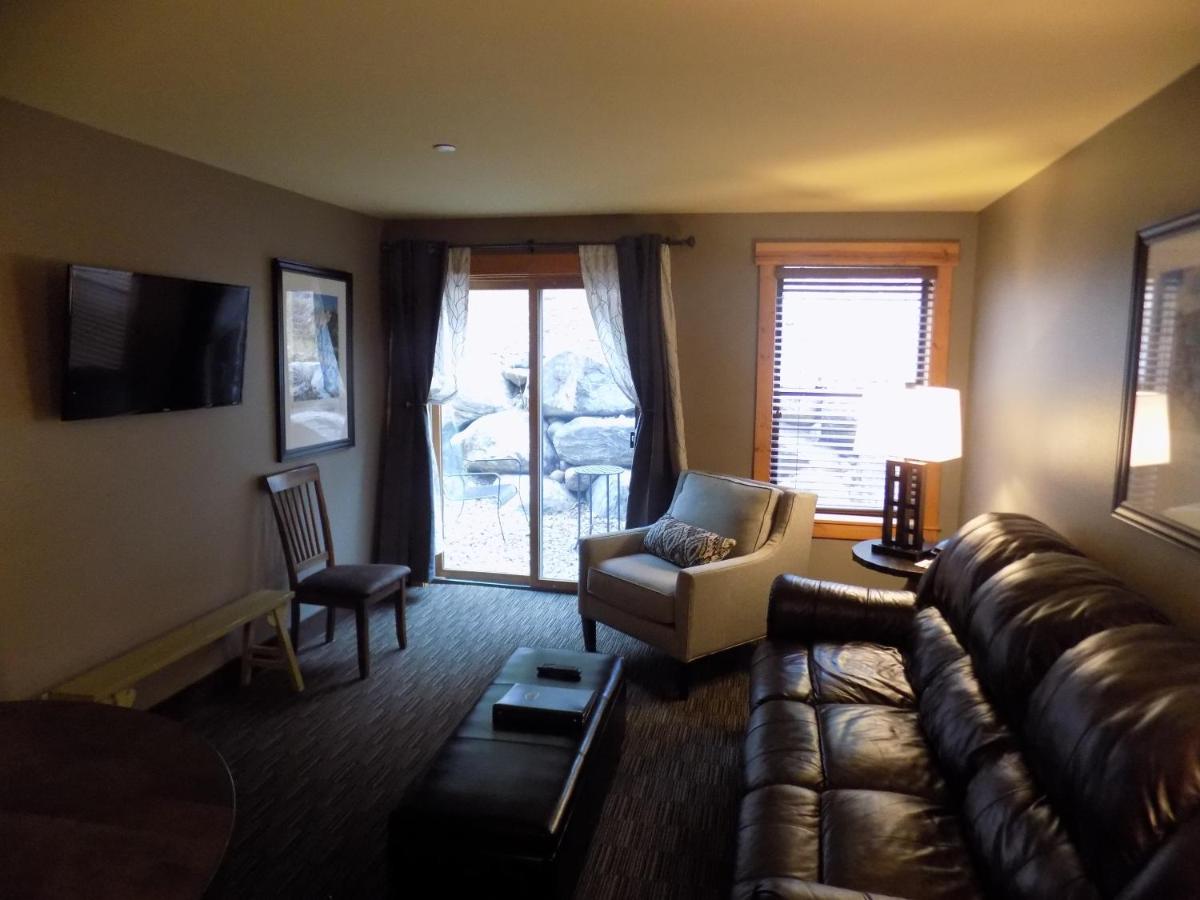 | Breck Inn