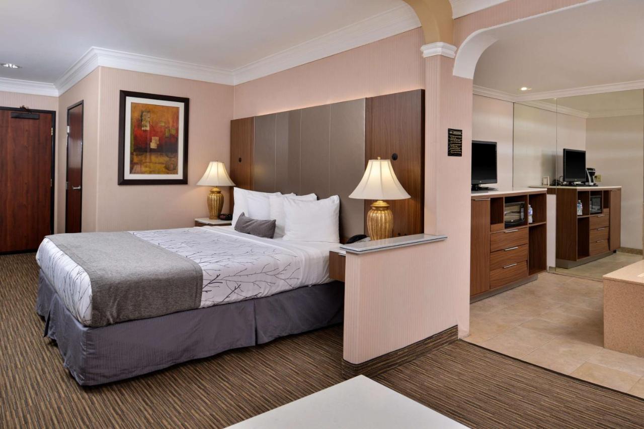 Larger King Room with Hot Tub - Non-Smoking at Best Western Plus Suites Hotel - LAX Airport LA Stadium