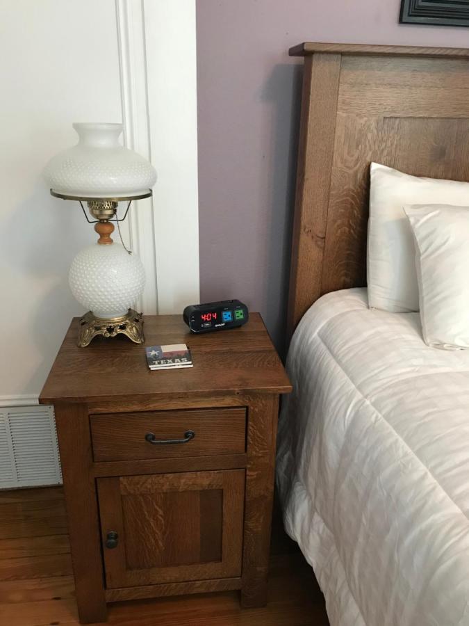 | Whooping Crane Manor B & B