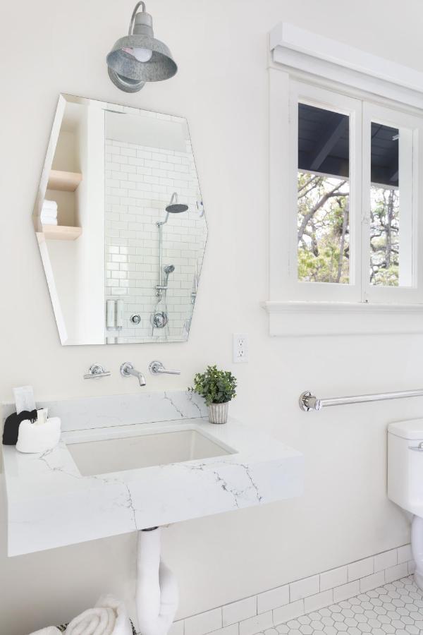 | Hideaway Santa Barbara, A Kirkwood Collection Hotel