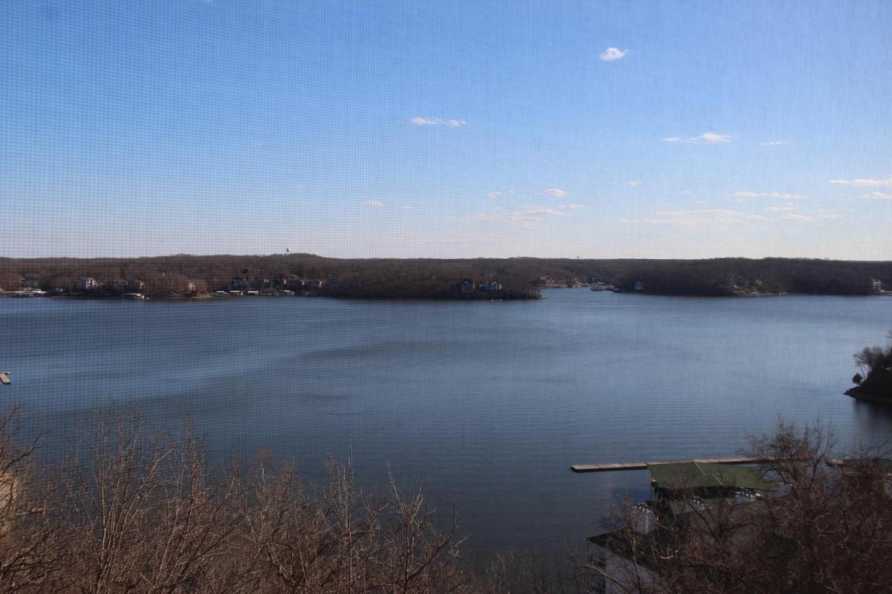  | Lake Ozarks Get Away Topsider