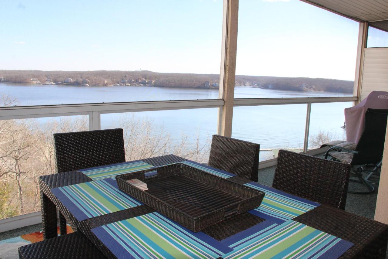  | Lake Ozarks Get Away Topsider