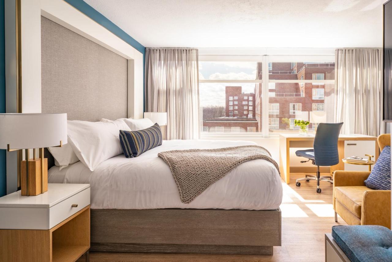 King Room at Harvard Square Hotel