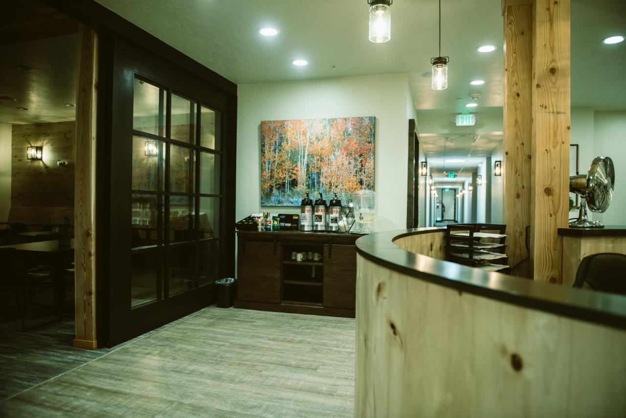 | Silver Creek Hotel