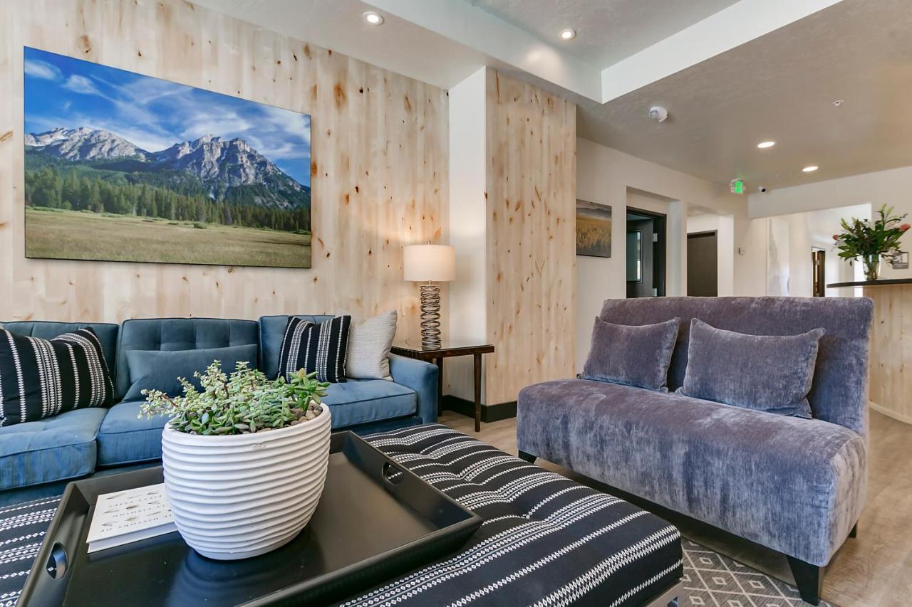  | Silver Creek Hotel