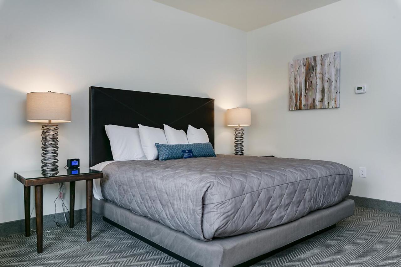 | Silver Creek Hotel