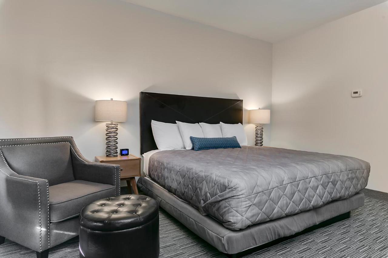 | Silver Creek Hotel