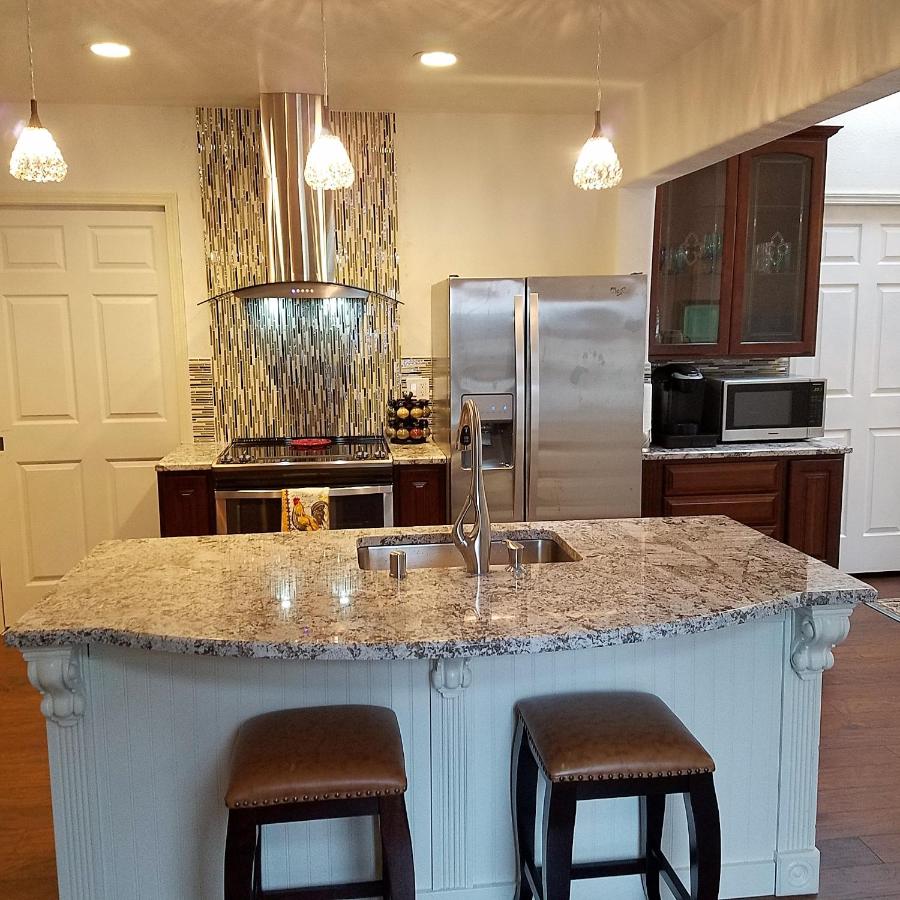 | Arbor Rouge Cottage