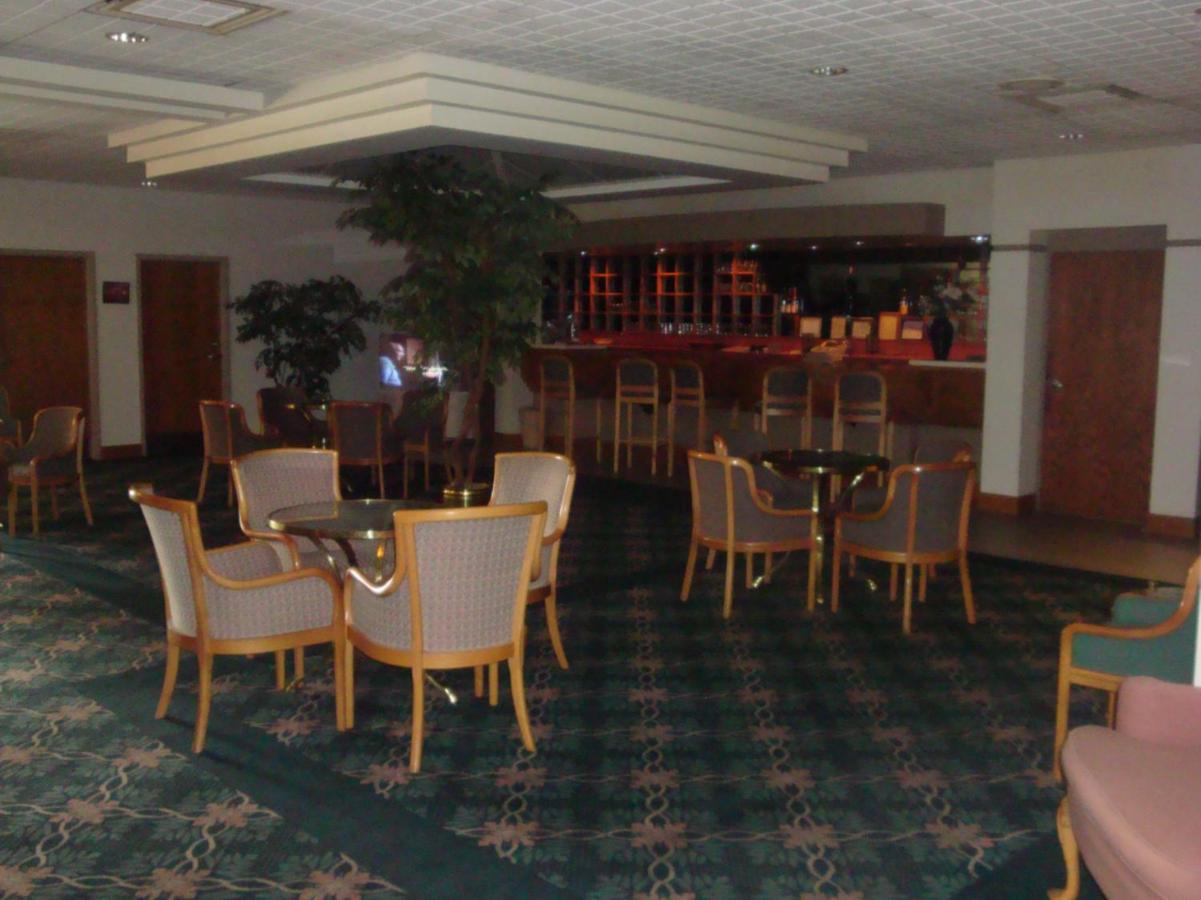 | Americourt Extended Stays