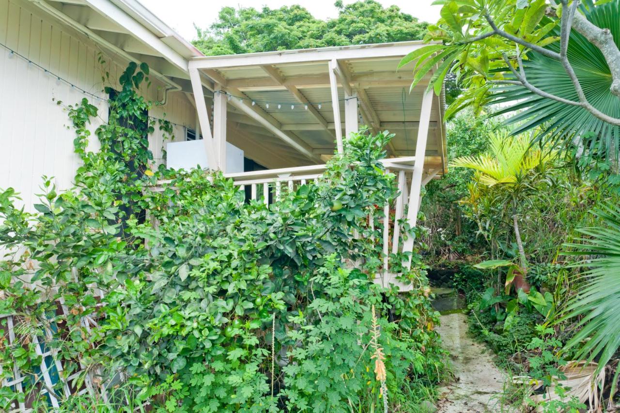 | Simple Kona Guest House