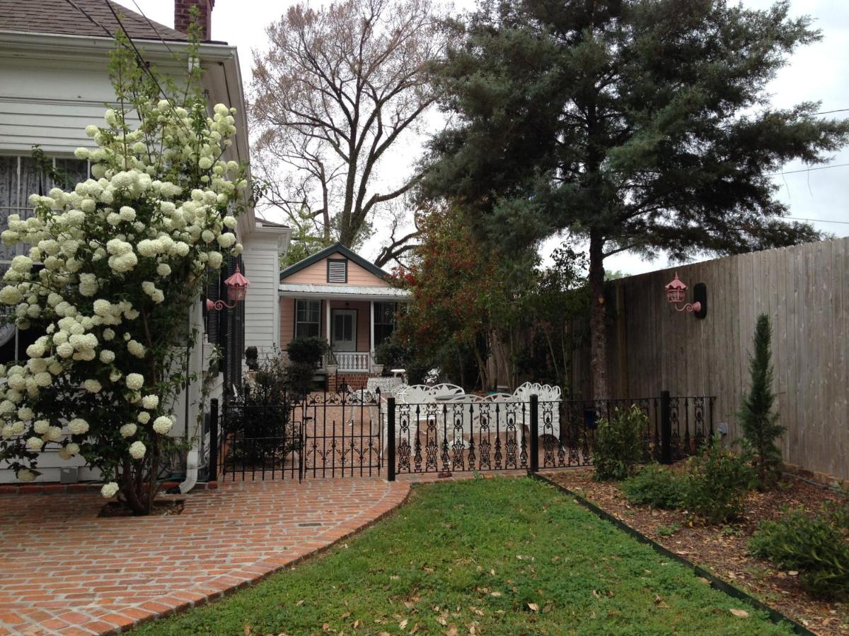 | Stone House Musical B&B
