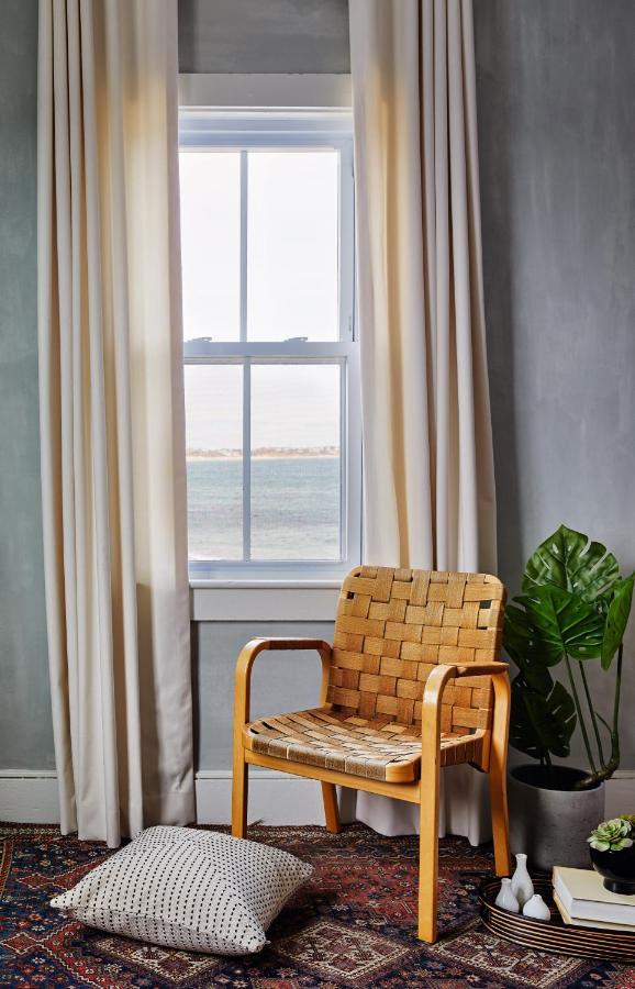 King Room with Sea View at Block Island Beach House