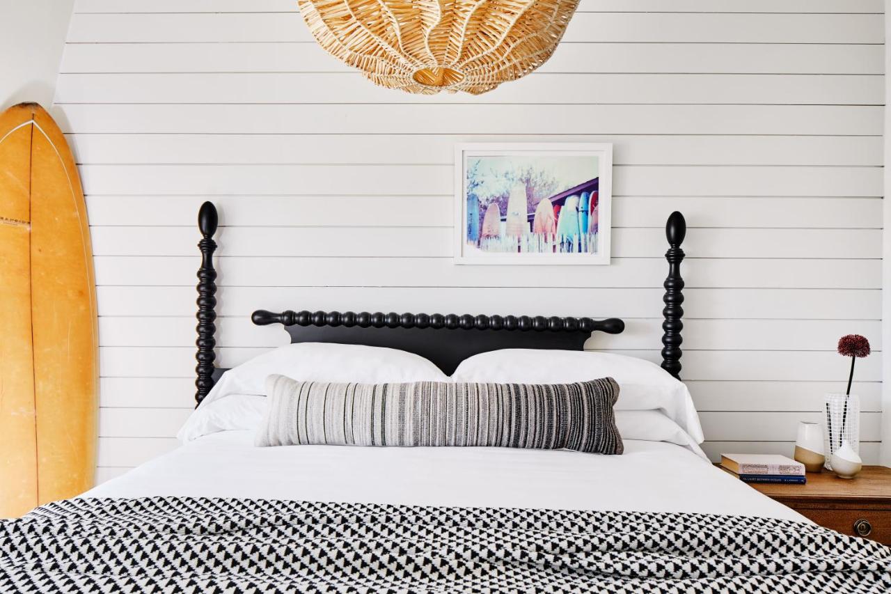 King Room with Sea View at Block Island Beach House