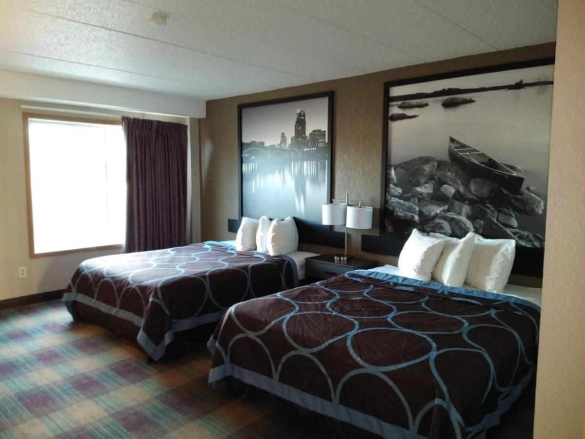 Queen Room with Two Queen Beds - Non-Smoking at Super 8 by Wyndham Glenwood