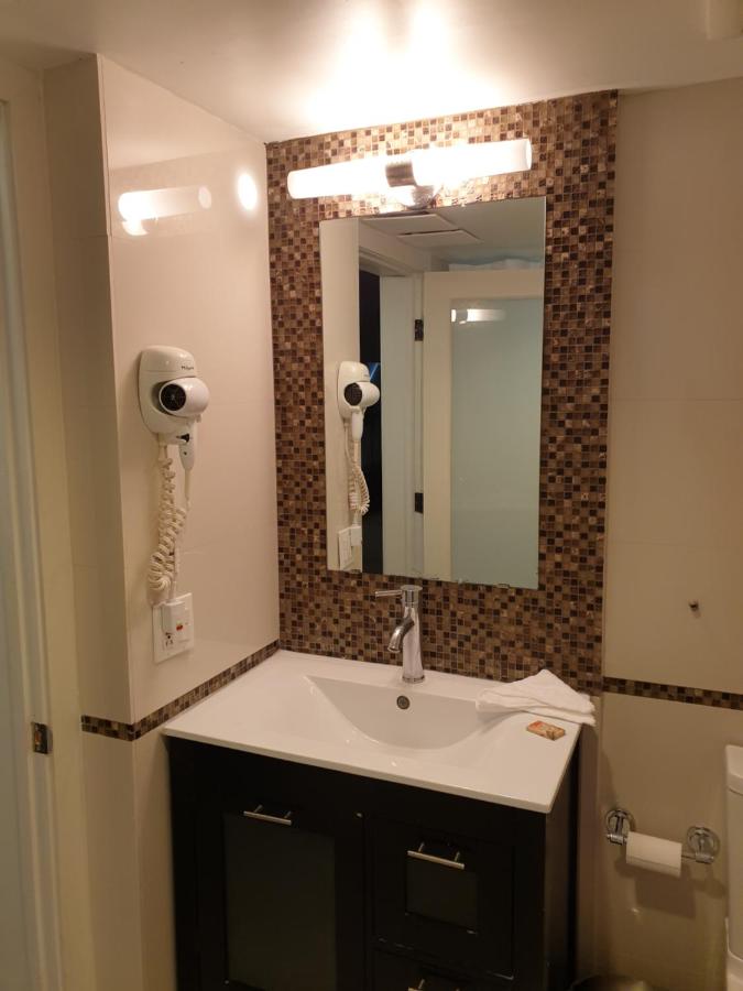  | Hotel Chateaubleau
