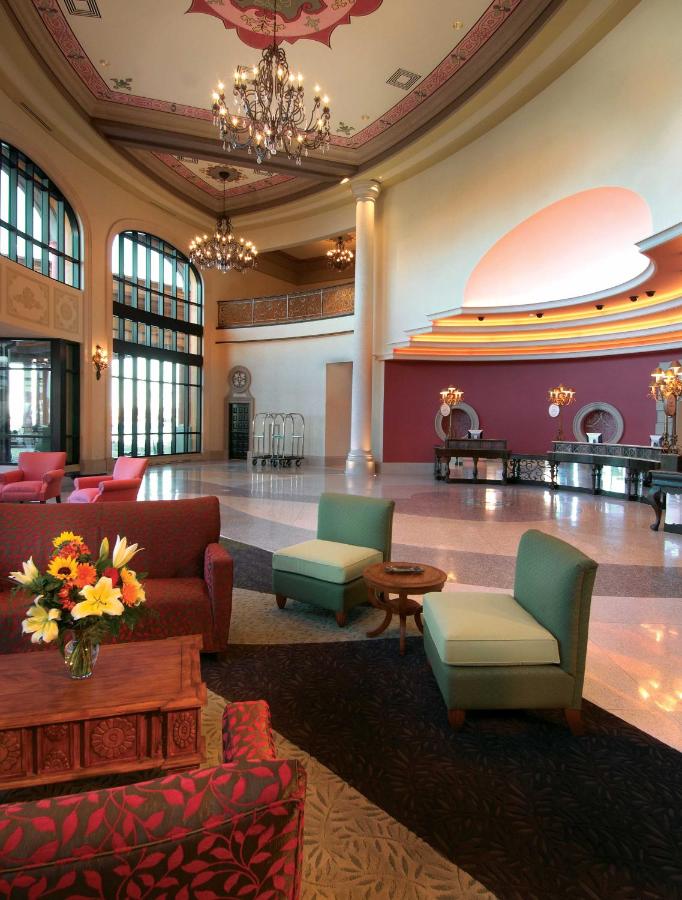 | Argosy Casino Hotel & Spa