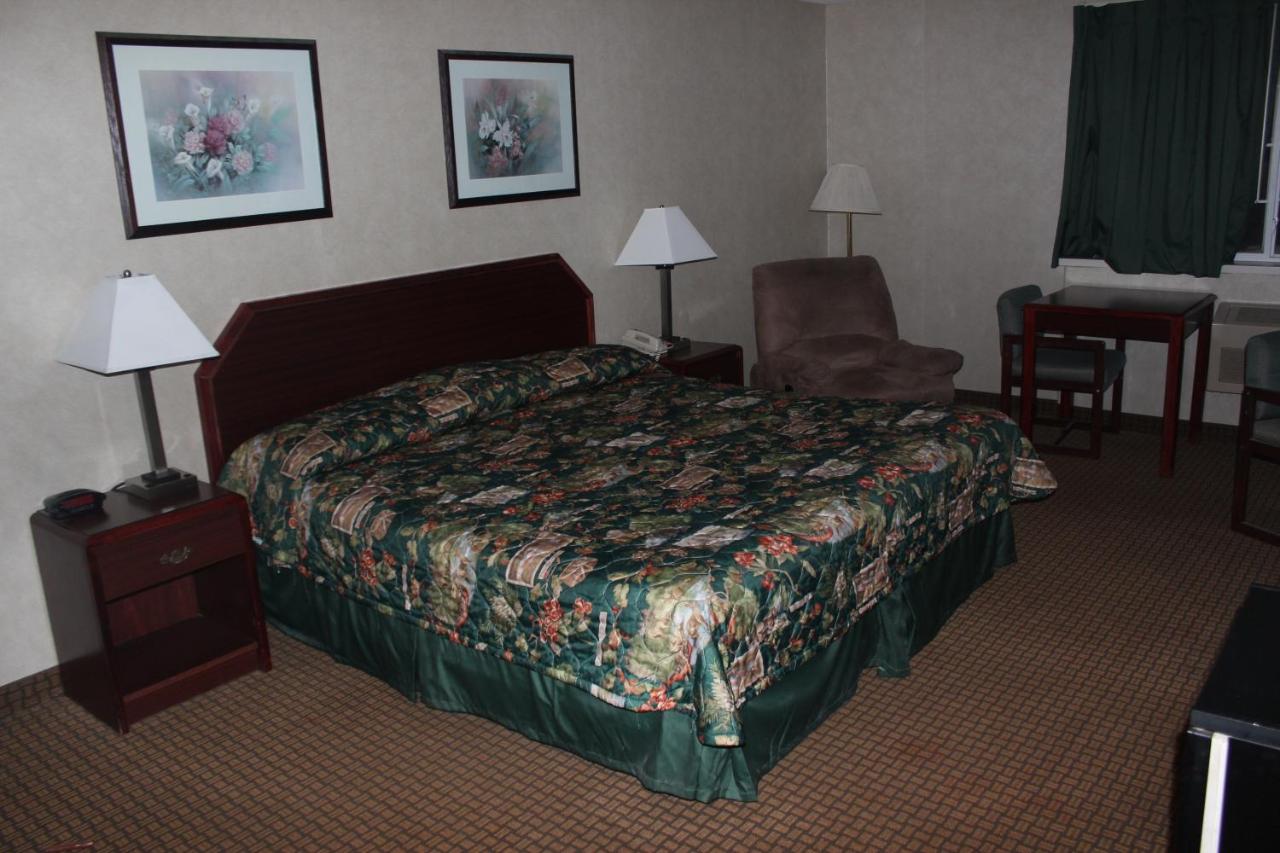  | Garden City Inn