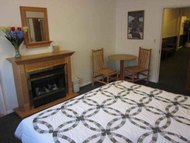 | Bear Creek Lodge