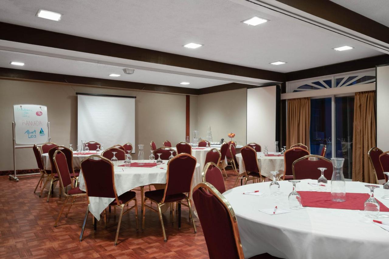 | Ramada by Wyndham Albert Lea