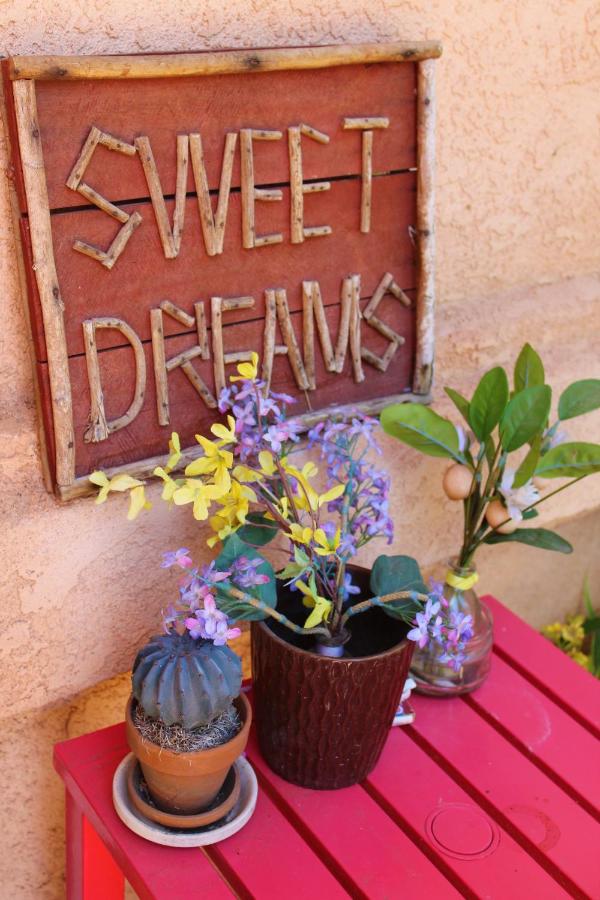  | Sweet Dreams B&B LA