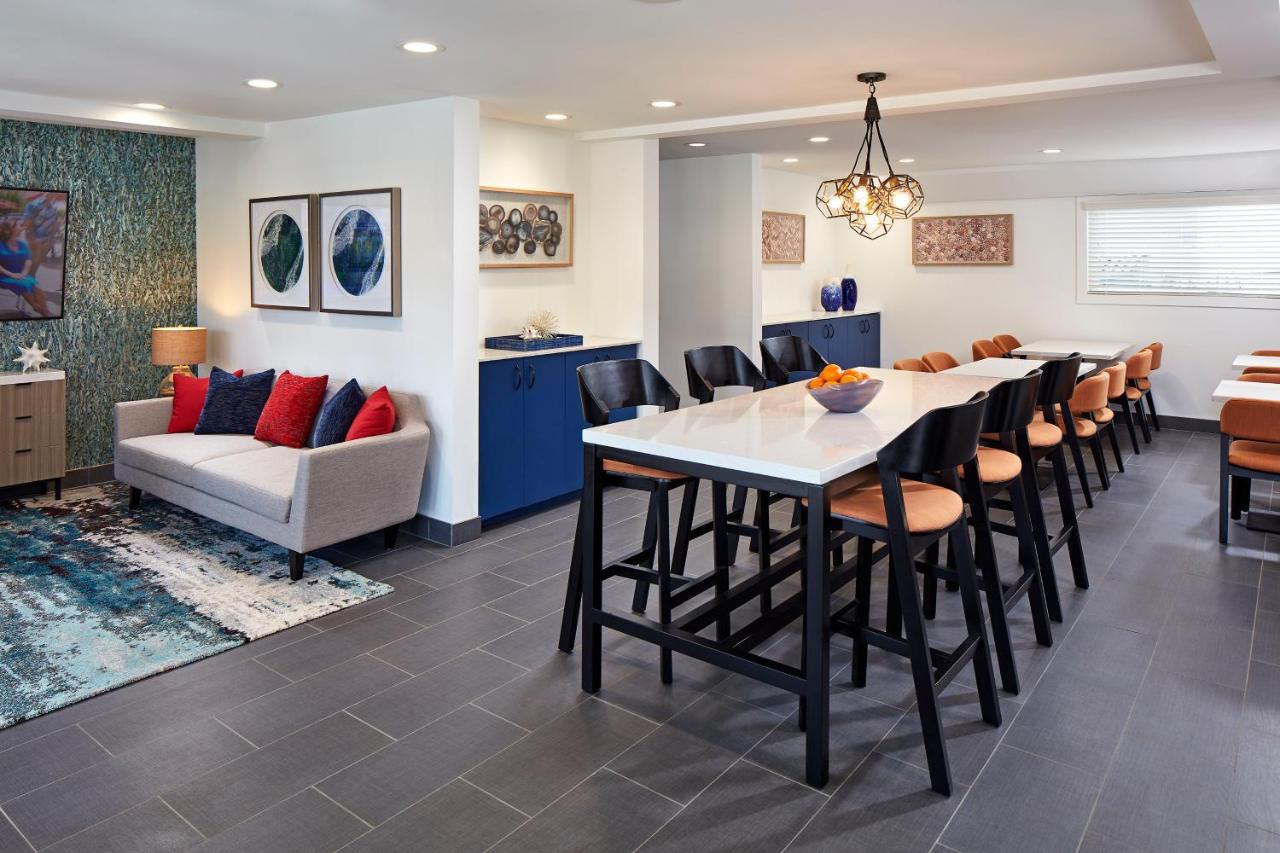 | The Shoal Hotel La Jolla Beach